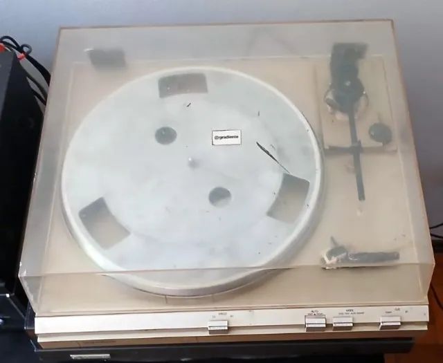 Toca-Disco Gradiente Belt Drive DS-40 - Foto 4