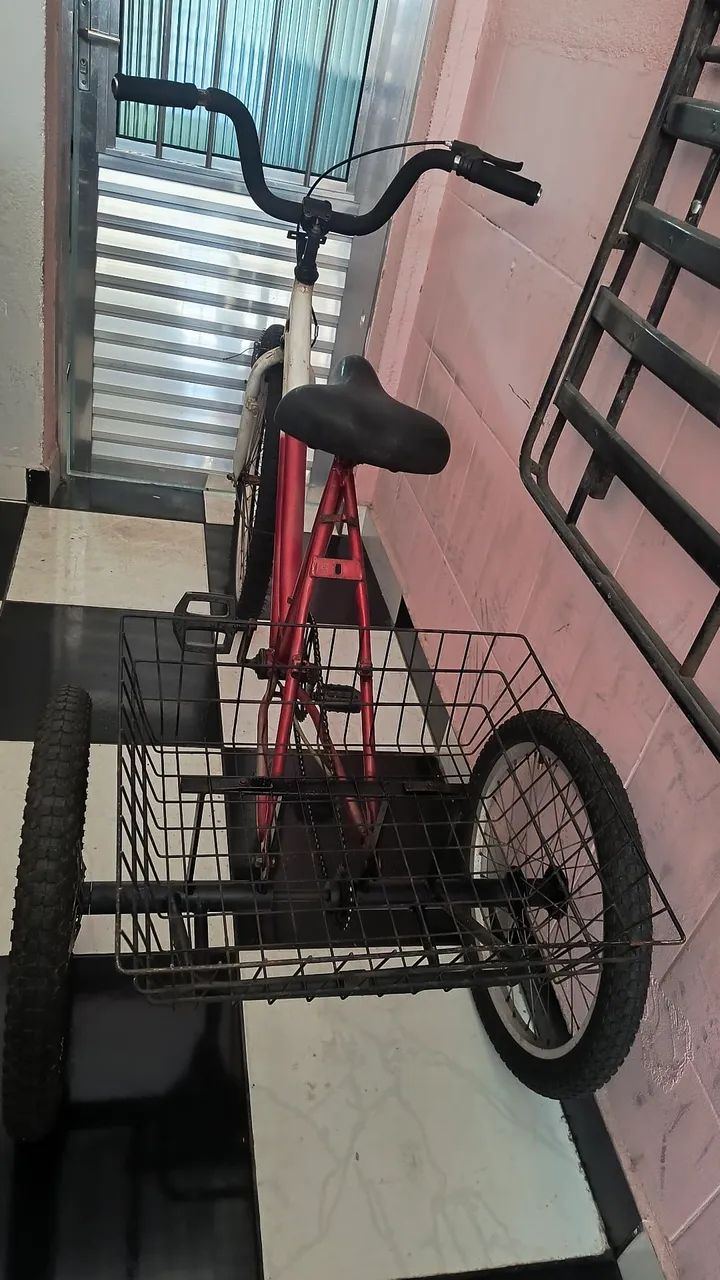 Triciclo com cesta aro 26 /20 - Foto 2