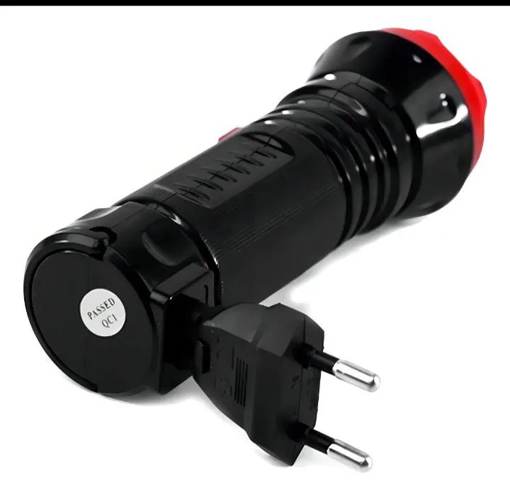 Lanterna Maximidia 4 leds para camping e pesca RECARREGÁVEL E BIVOLT  - Foto 3