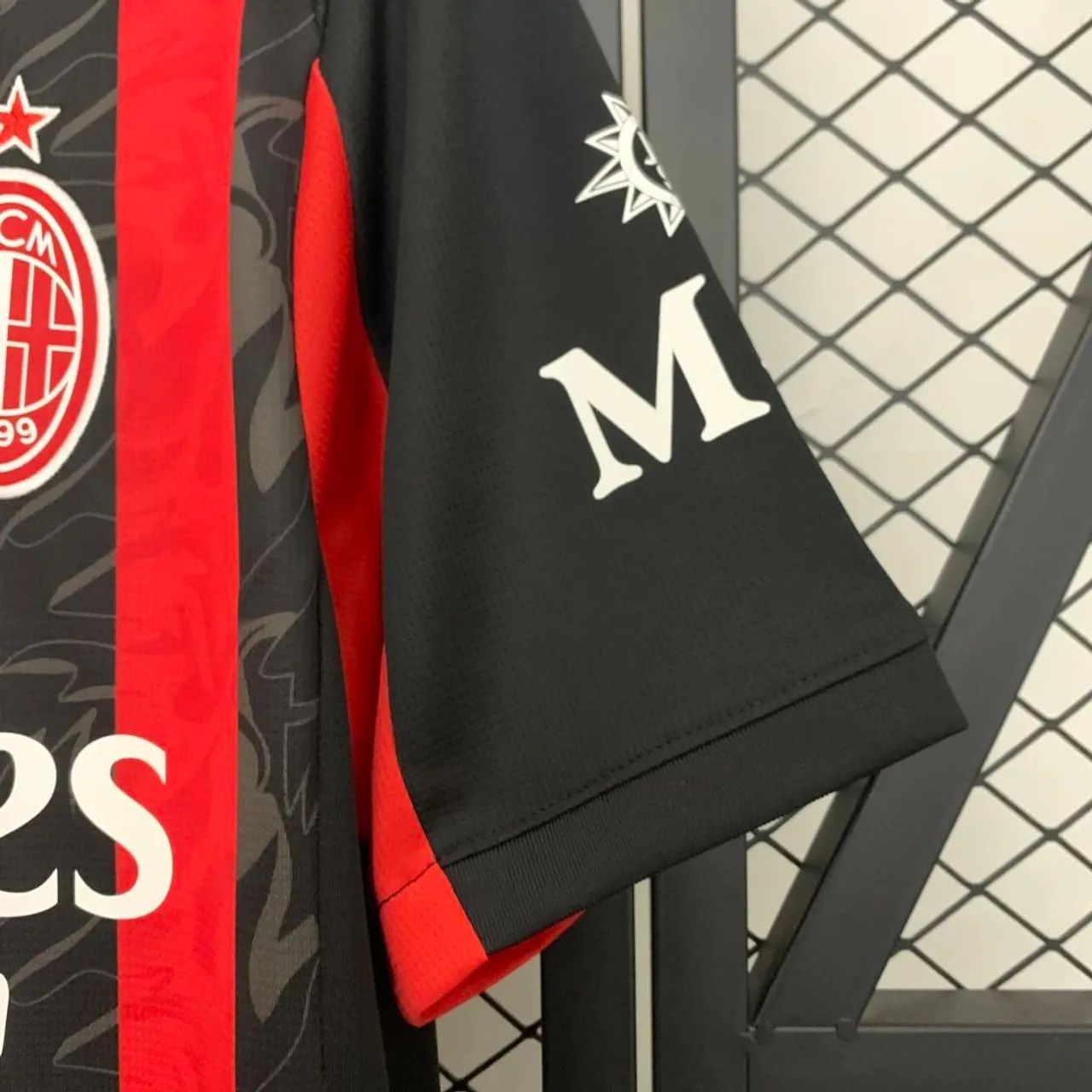 Camisa do Milan (Tamanho: M) - Foto 5
