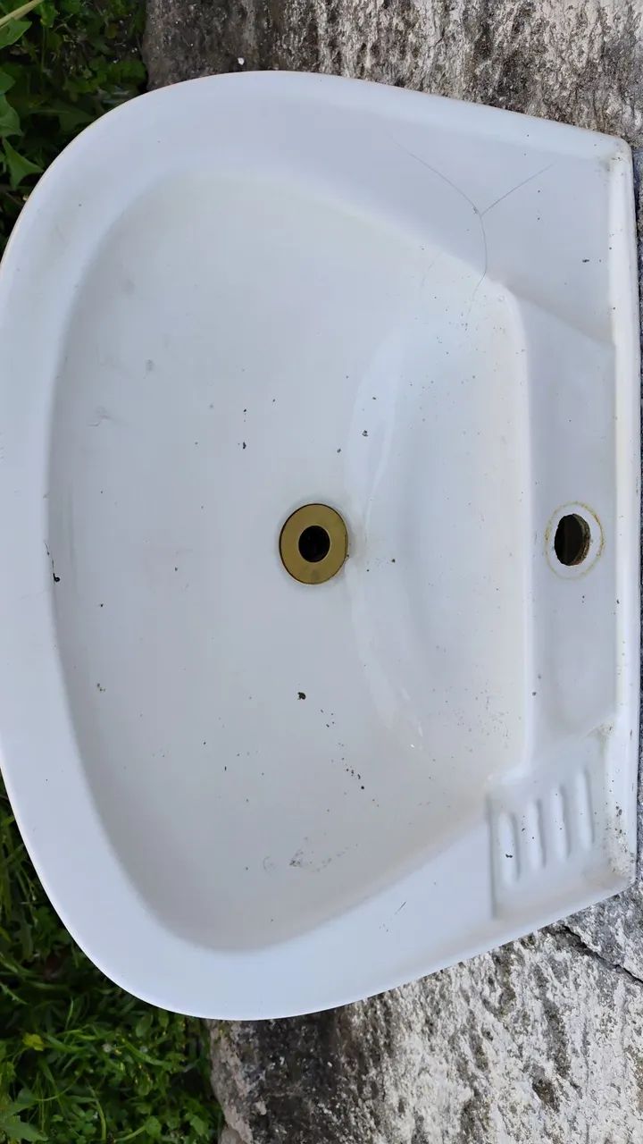 Vendo 12 peças de porcelana antiga para banheiro  - Foto 5