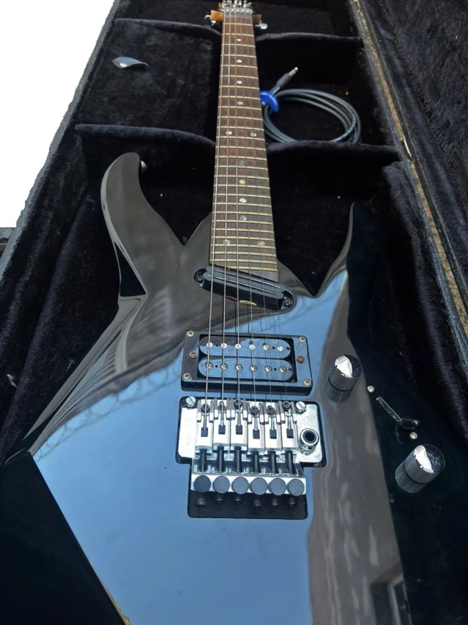 ギター TAGIMA K2 Kiko Loureiro Signature TAGIMA K2 Kiko Loureiro Signature 楽器・機材