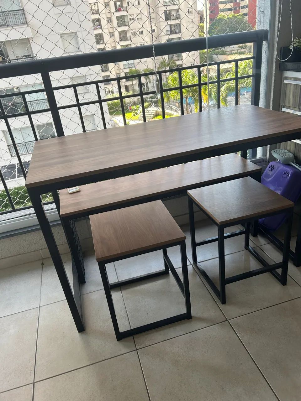 Mesa com banquinhos para varanda64861633285249123