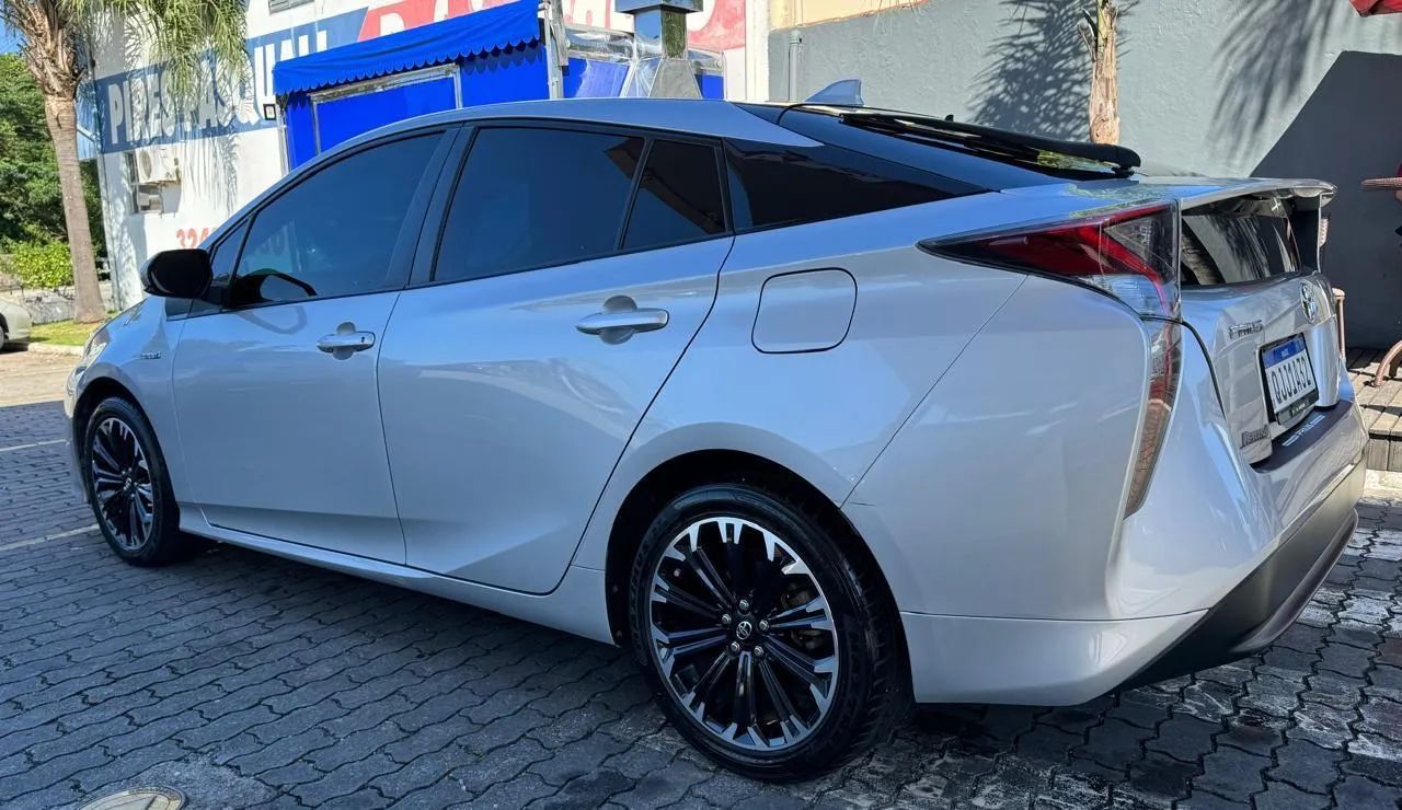 Toyota Prius NGA 1.8 CVT Híbrido  - Foto 3