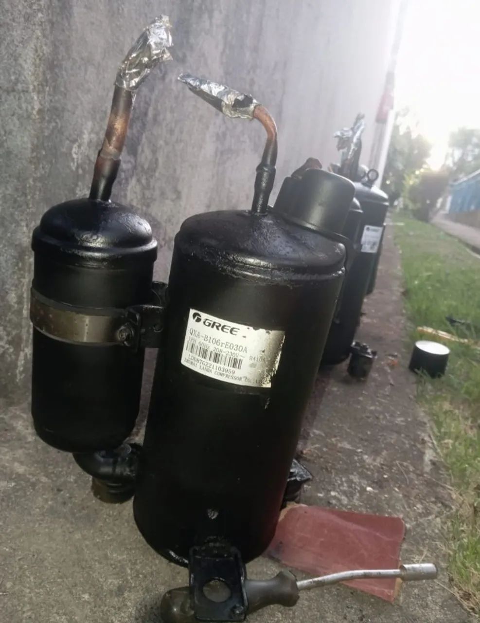 Compressor de Ar Condicionado Gree QXA-D165-F030 8410A - Foto 3