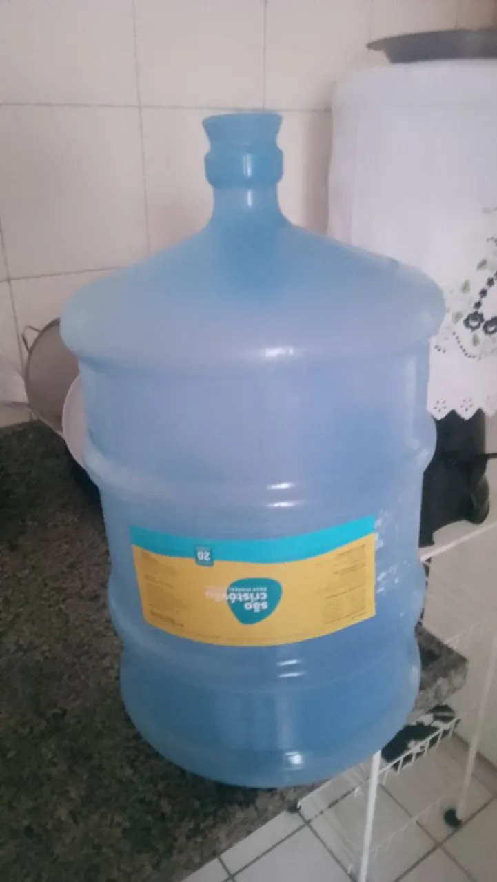 Galão de Água 20L São Cristóvão