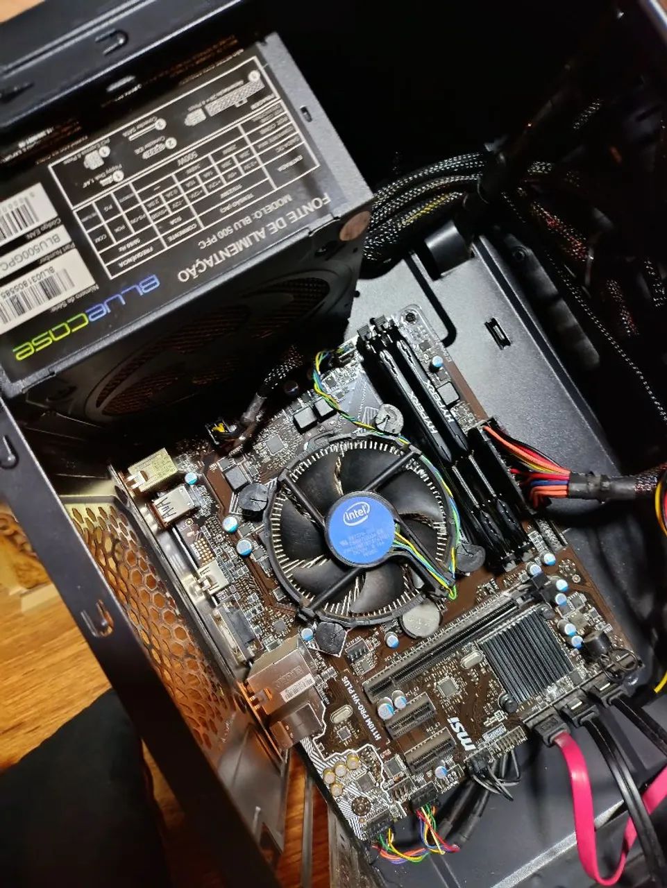 PC em excelente estado, parcelo no cartão  - Foto 4