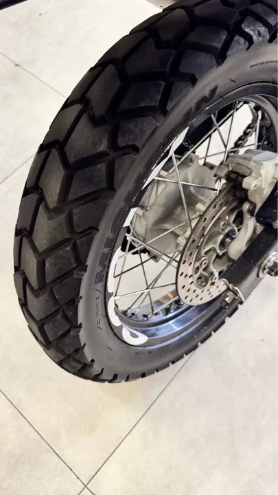 YAMAHA XT660R  - Foto 6