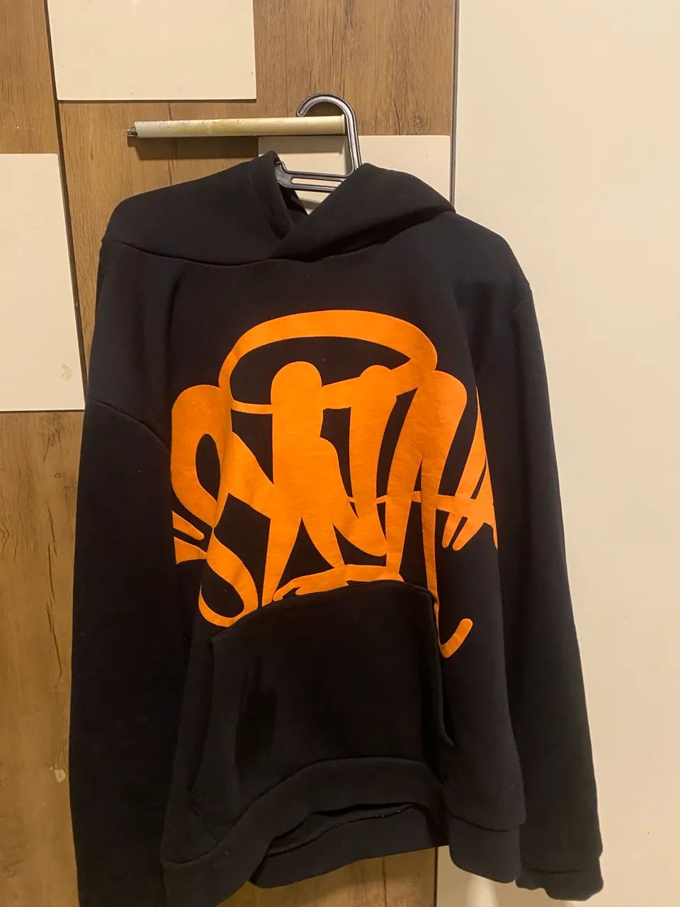 MOLETOM SYNA WORLD