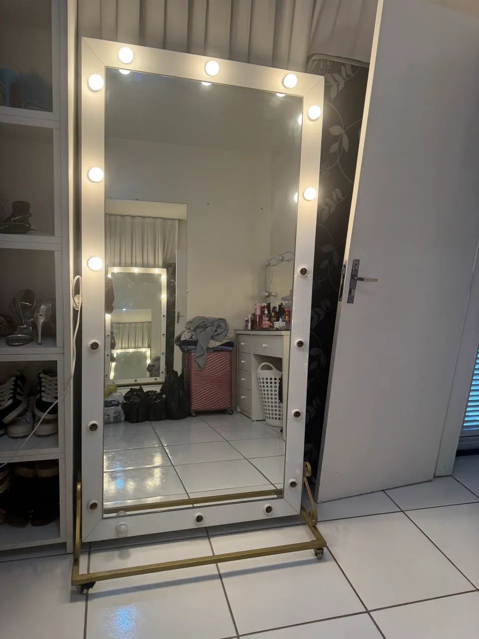Vendo espelho camarim  - Foto 4