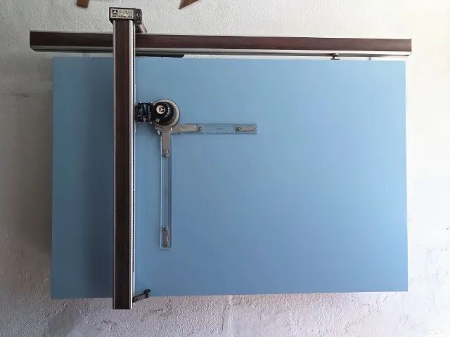 Tecnígrafo Archimedes de Trilho com Prancheta
