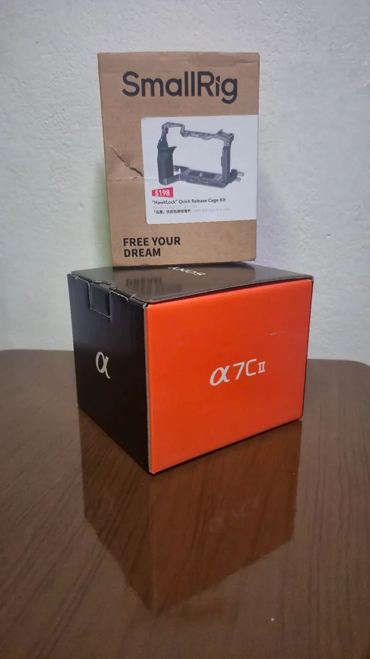 Câmera Sony a7c2 + Cage smallrig - Foto 5
