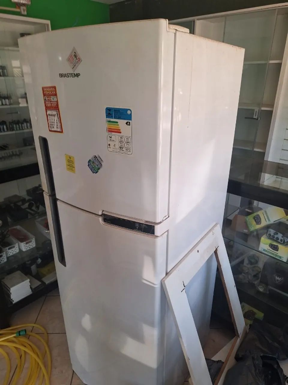 geladeira brastemp  mod. brm44  375l