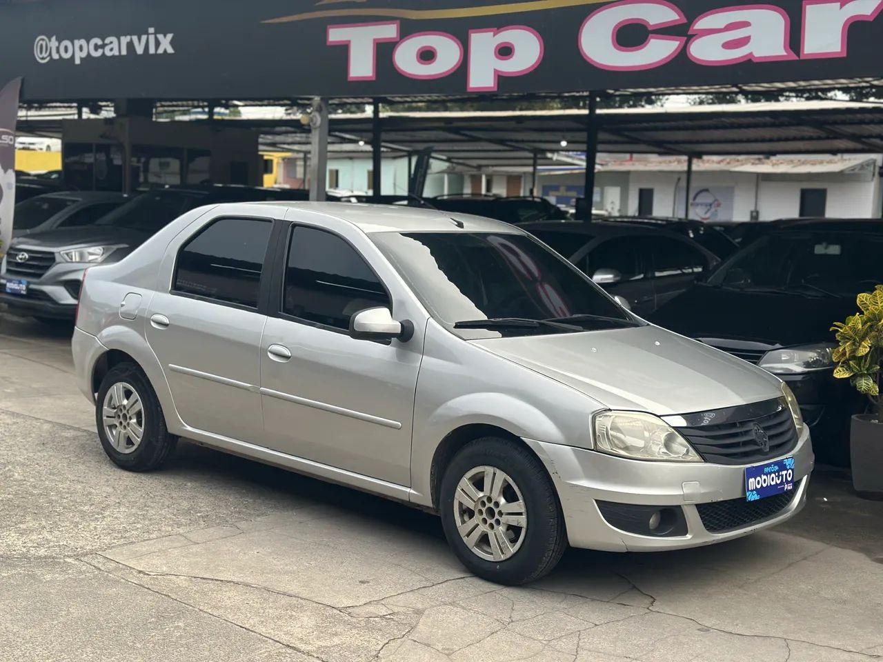 Renault Logan Expression Hi-flex 1.6 8V 4P 2012 - Foto 3