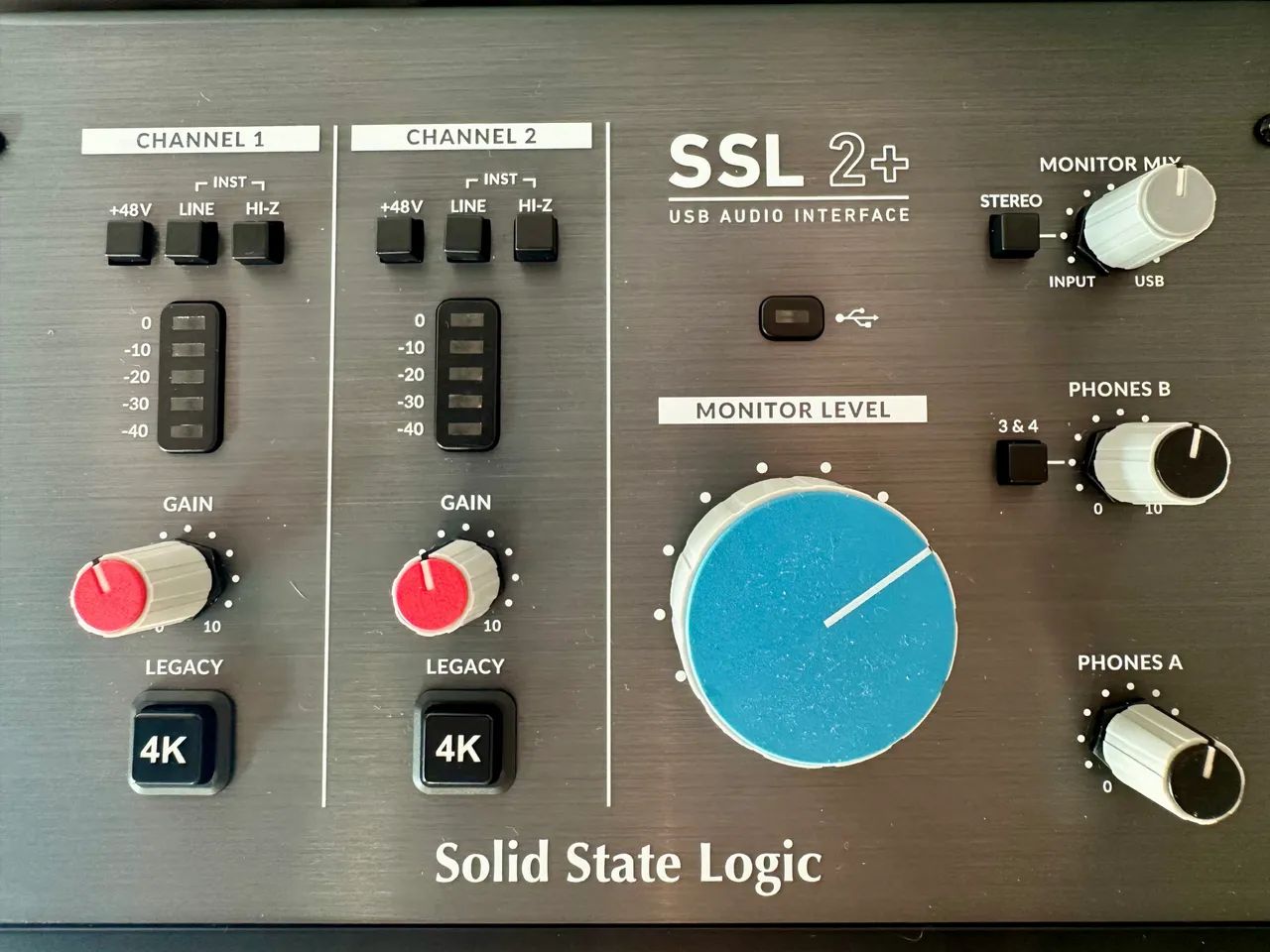 Interface de áudio SSL 2+ - Foto 2
