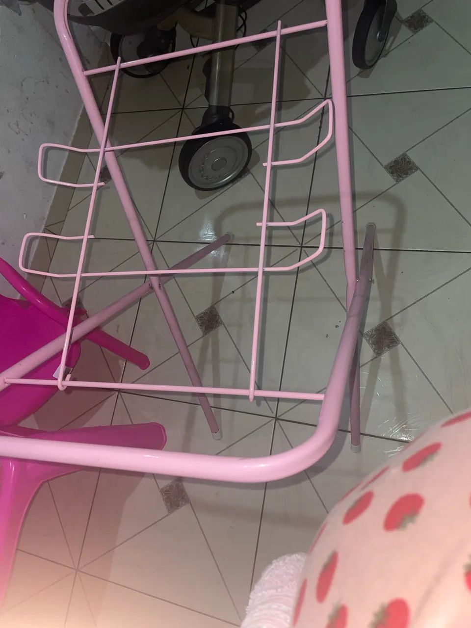Suporte de banheira (menina) - Foto 2