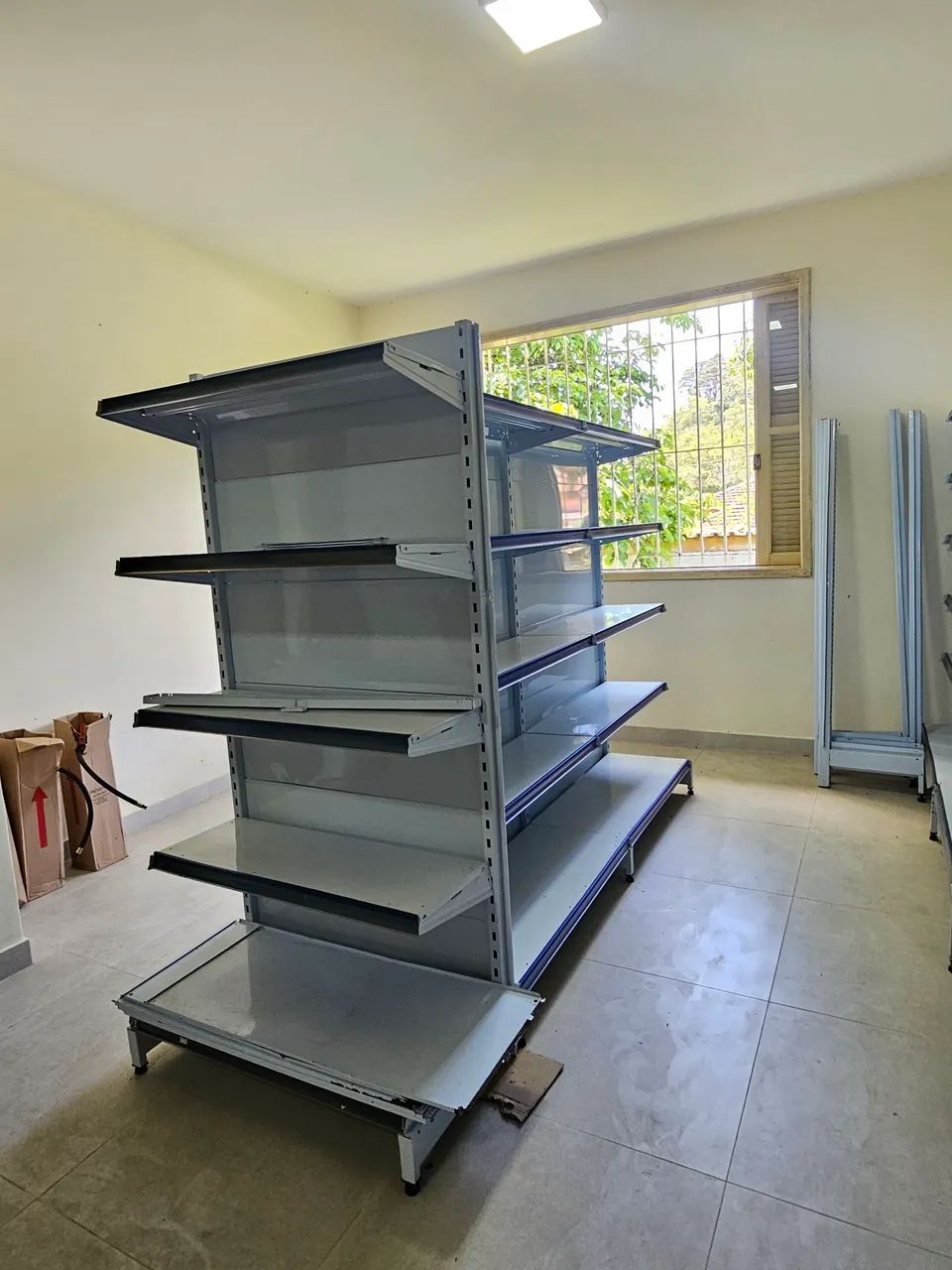 Gôndolas de padaria/mercado - Foto 4