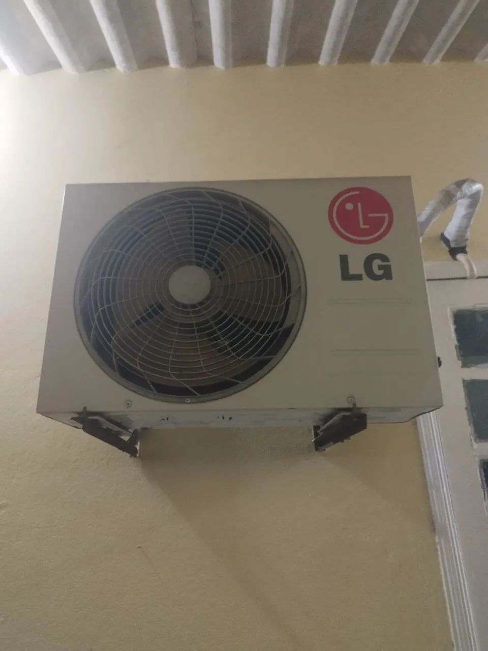 Ar Condicionado LG 12 Mil BTUs 