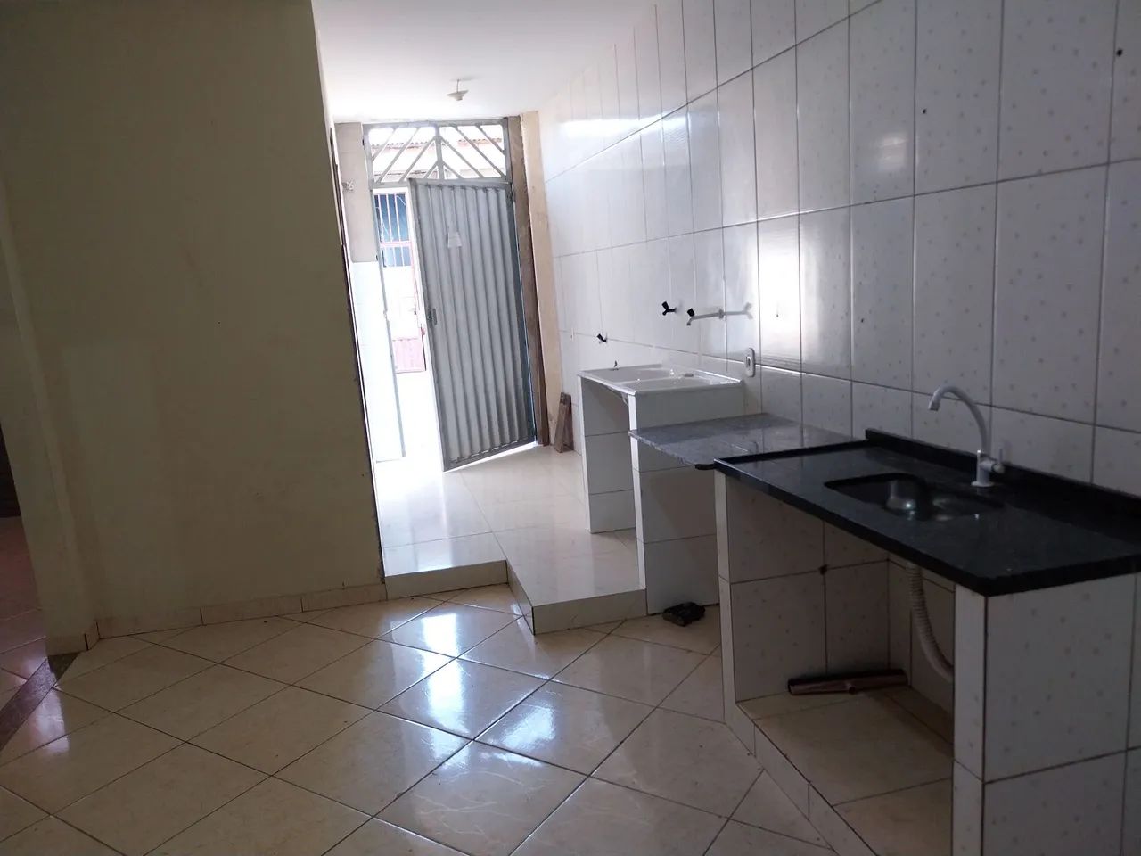 Alugo casa em Barramares - Foto 3