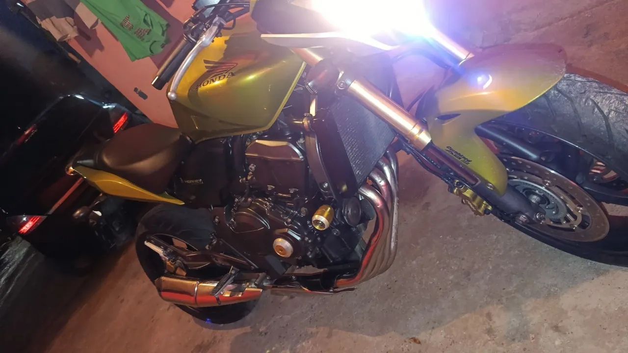 Hornet 600 - Foto 3