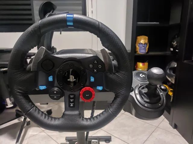 Volante e Pedais Logitech G29 Driving Force com Force Feedback para PS5, PS4, PS3 e PC  - Foto 2