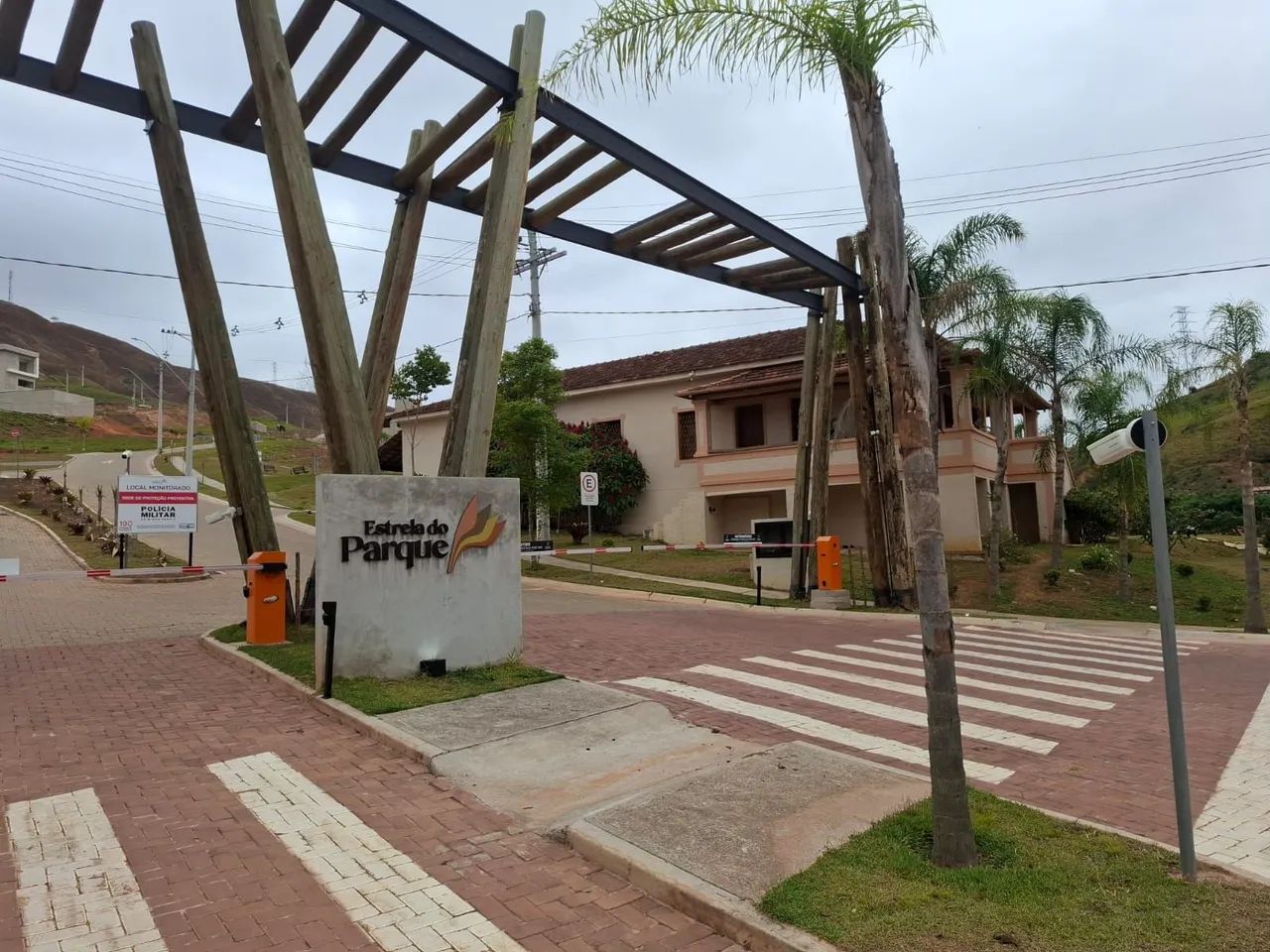 OPORTUNIDADE  - COND. ESTRELA DO PARQUE 