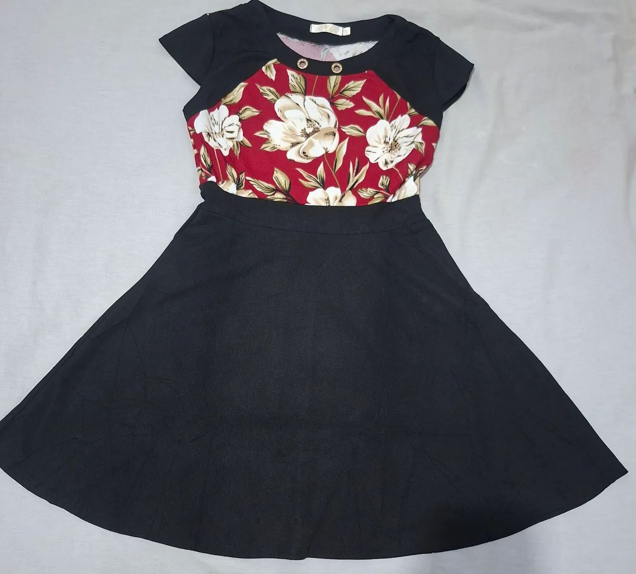 Vestido vermelho e preto tamanho P e M moda cristã  - Foto 2