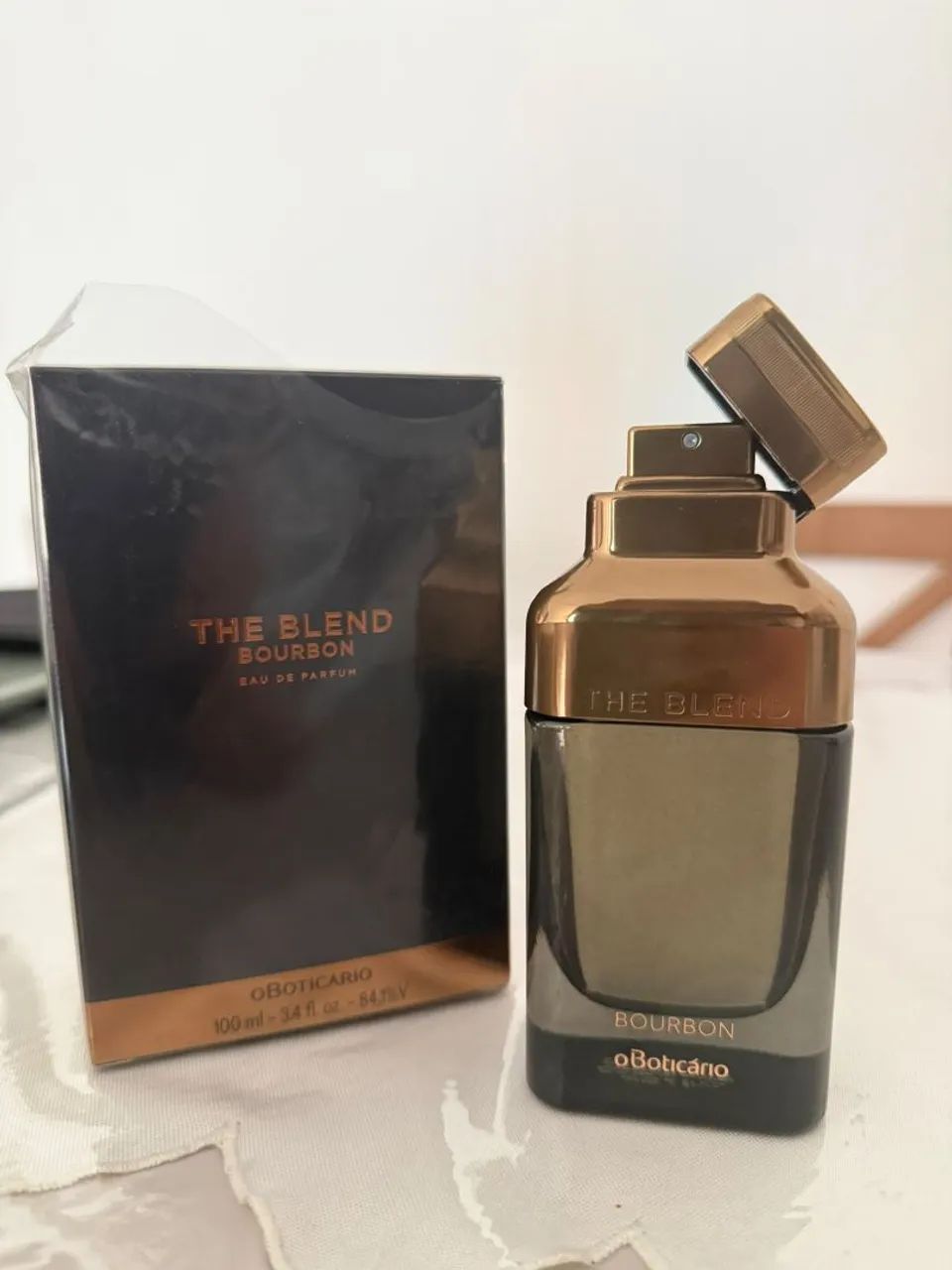 Perfume  the bland bourbon   - Foto 2