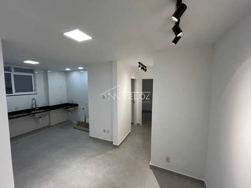 Kitnet/Conjugado : / Residencial / Centro - Foto 2