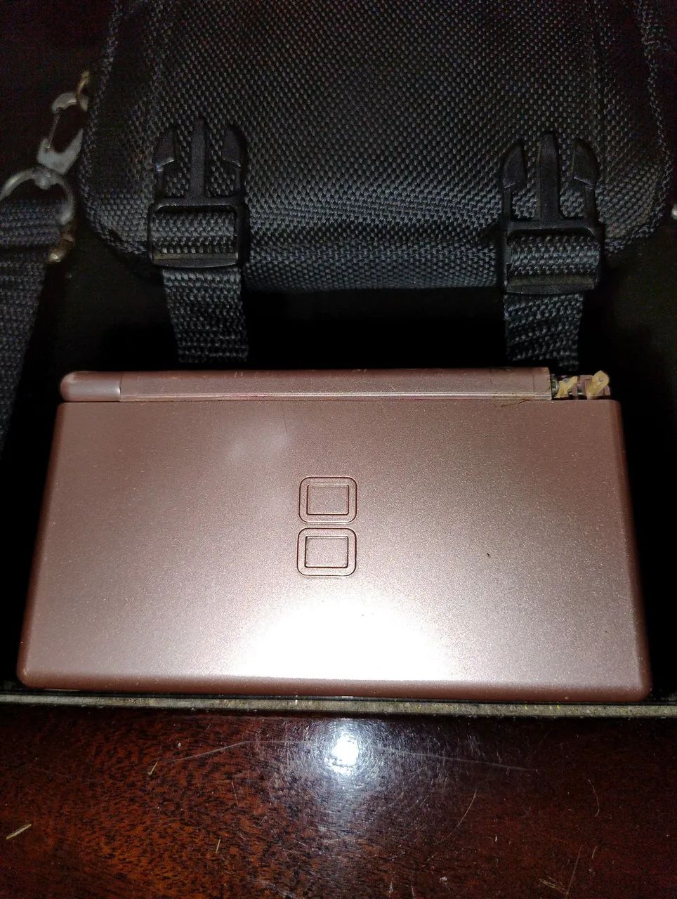 Nintendo DS lite rose defeito 