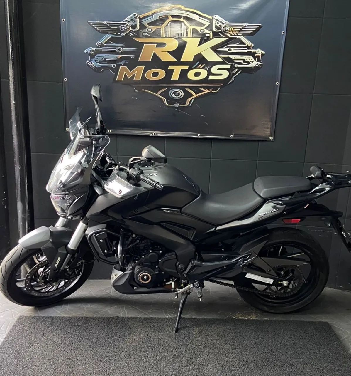 BAJAJ DOMINAR D 400 T