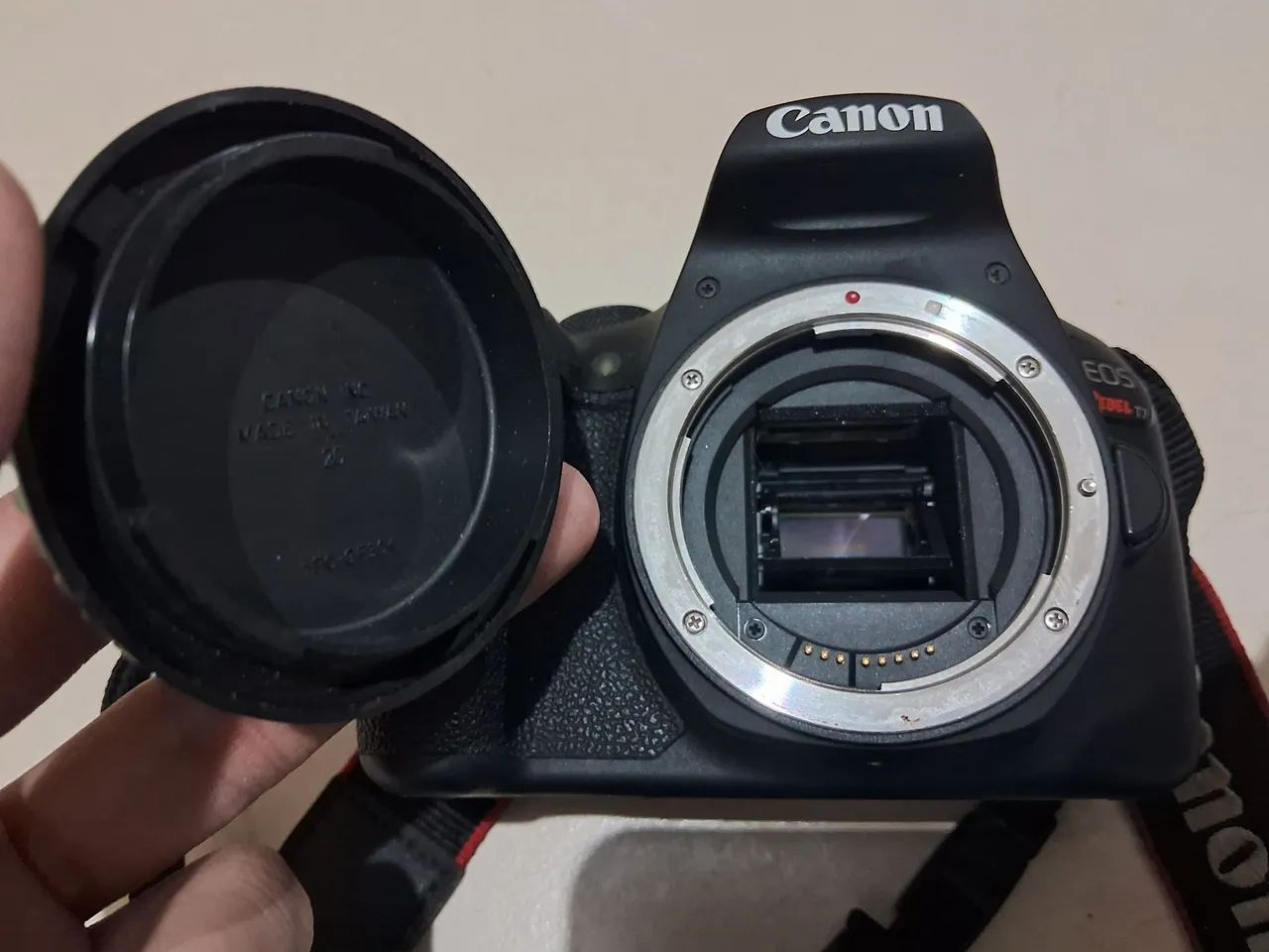 Camera EOS Rebel T7 - Canon - Com Defeito. - Foto 2