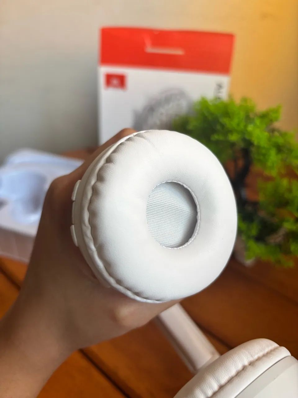 Fone de ouvido Bluetooth JBL- Branco - Foto 3