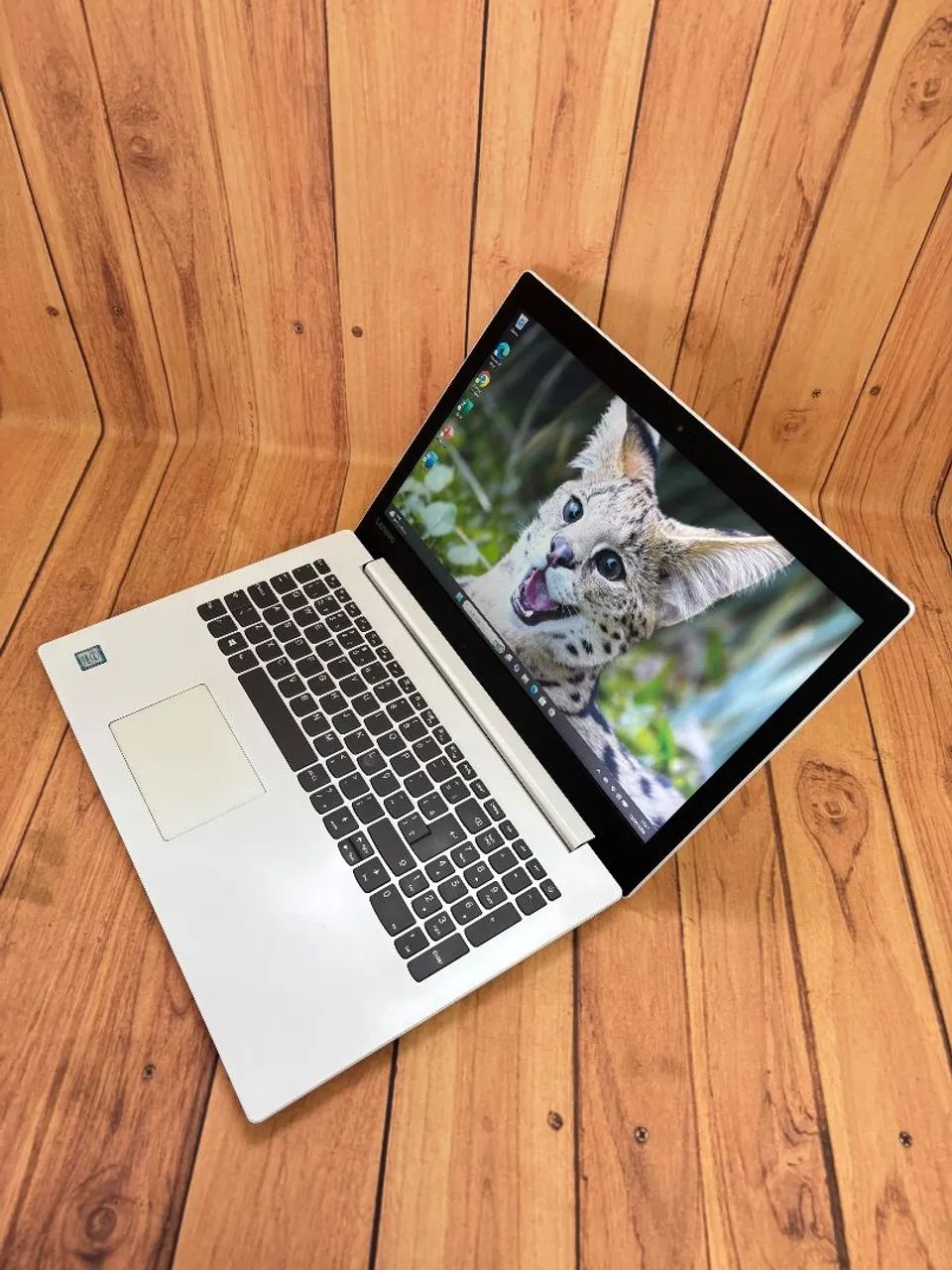 Notebook Lenovo i5 8° Geração / 480gb SSD / 8Gb de Memória
