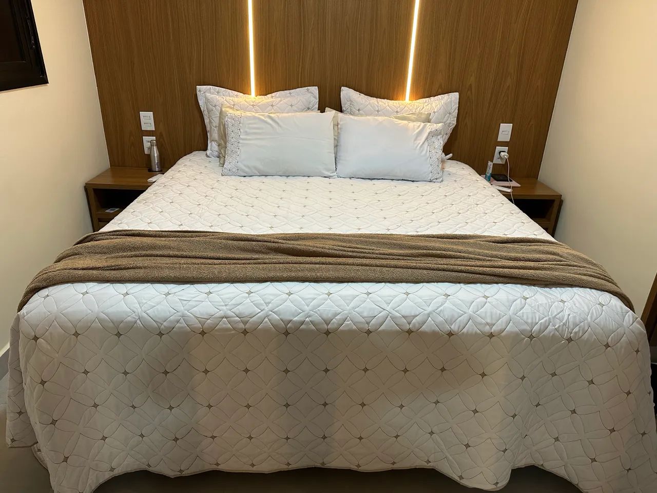 Cama king de colchão macio Bf Colchões  - Foto 4