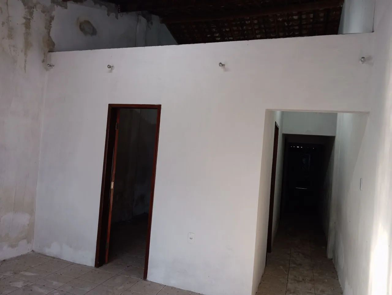 Vendo casa em excelente localização  - Foto 2