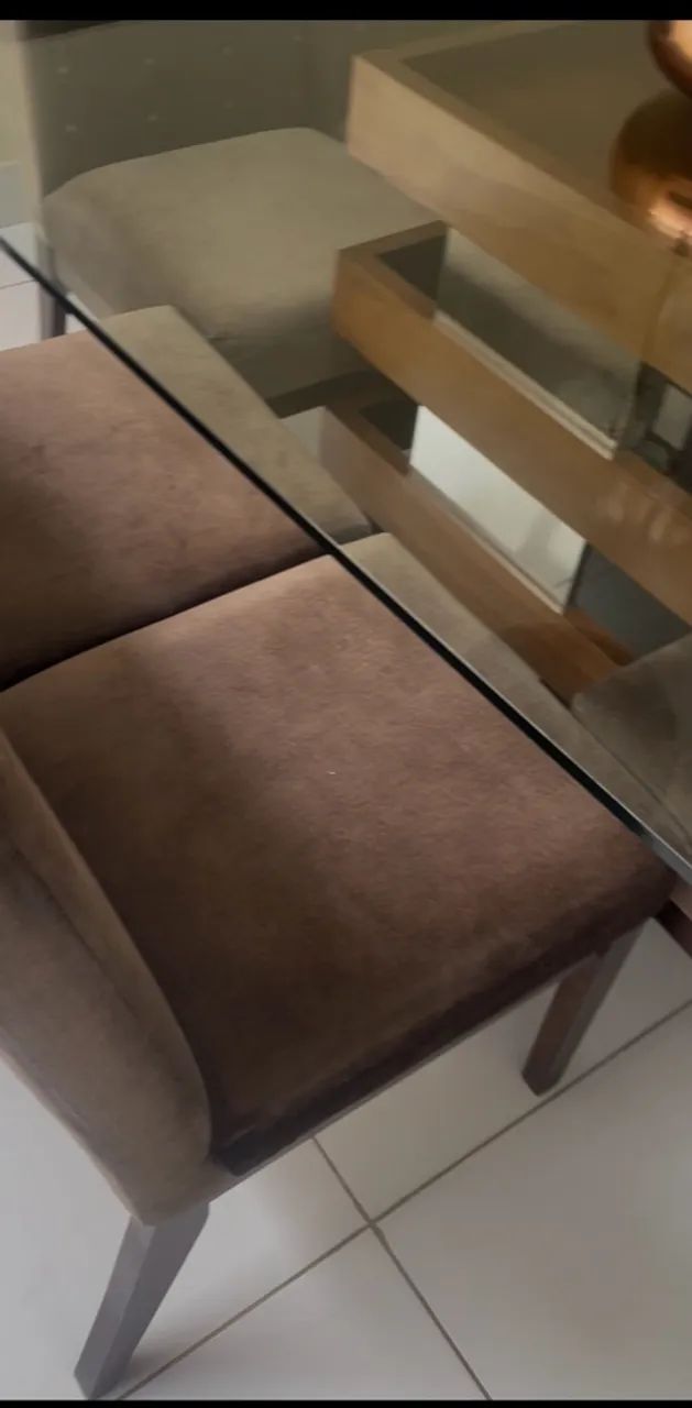 Mesa de jantar madeira com tampão de vidro  - Foto 2