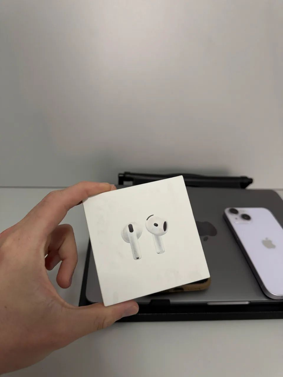 Air Pods 4 - Lacrado