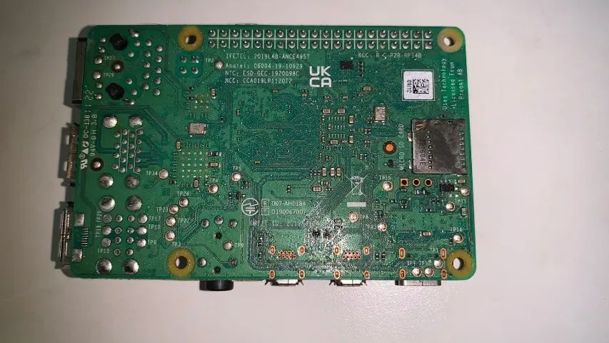 Raspberry Pi 4 Model B - Usado - Foto 2