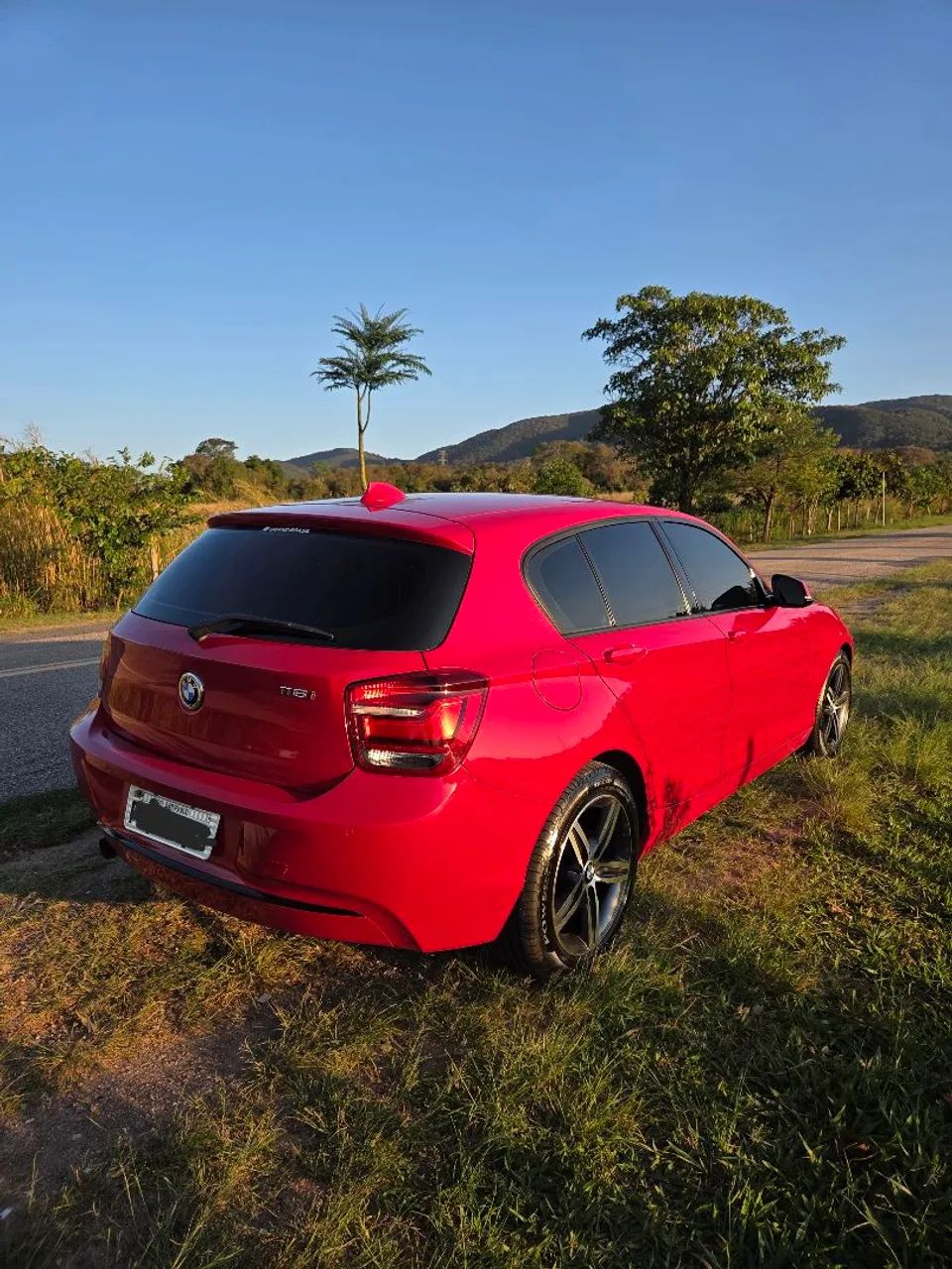 BMW 118IA / Urban/sport 1.6 TB 16V 170cv 5P 2015
