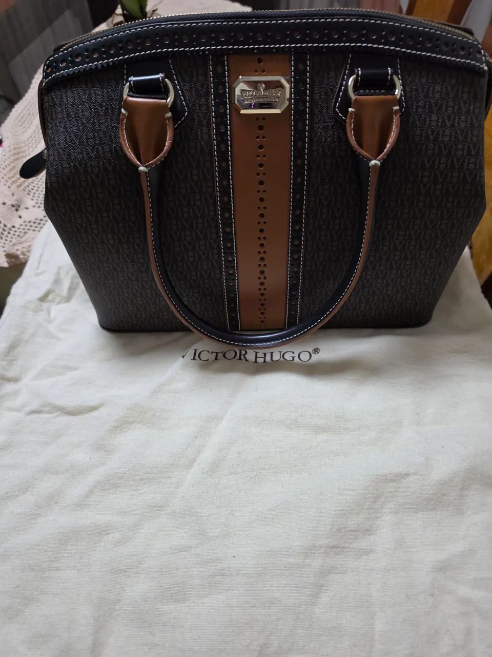 Bolsa Victor Hugo, original nova e nunca usada