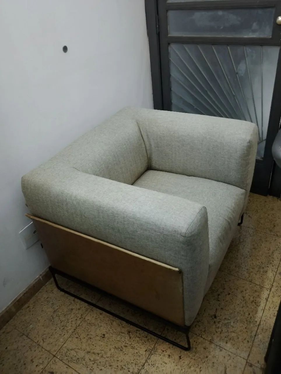 Poltrona Sava em linho - Foto 4