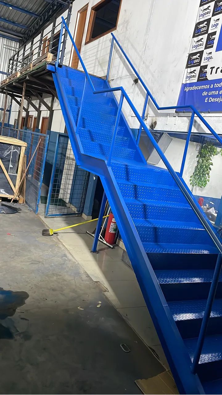 Fabricacao de portas automáticas e serralheria em geral. - Foto 5
