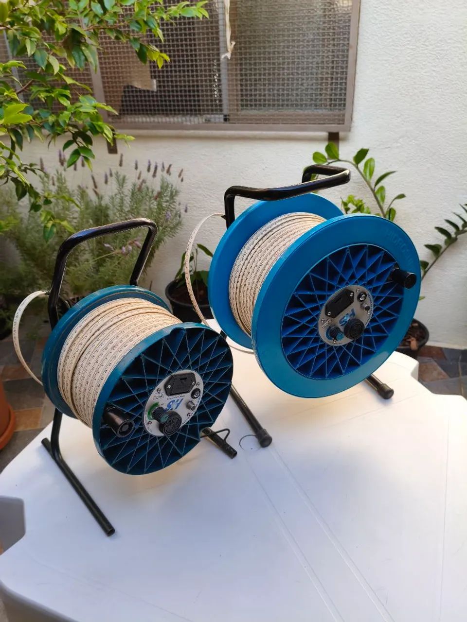 Piu eletrônico 100 e 200 m.
