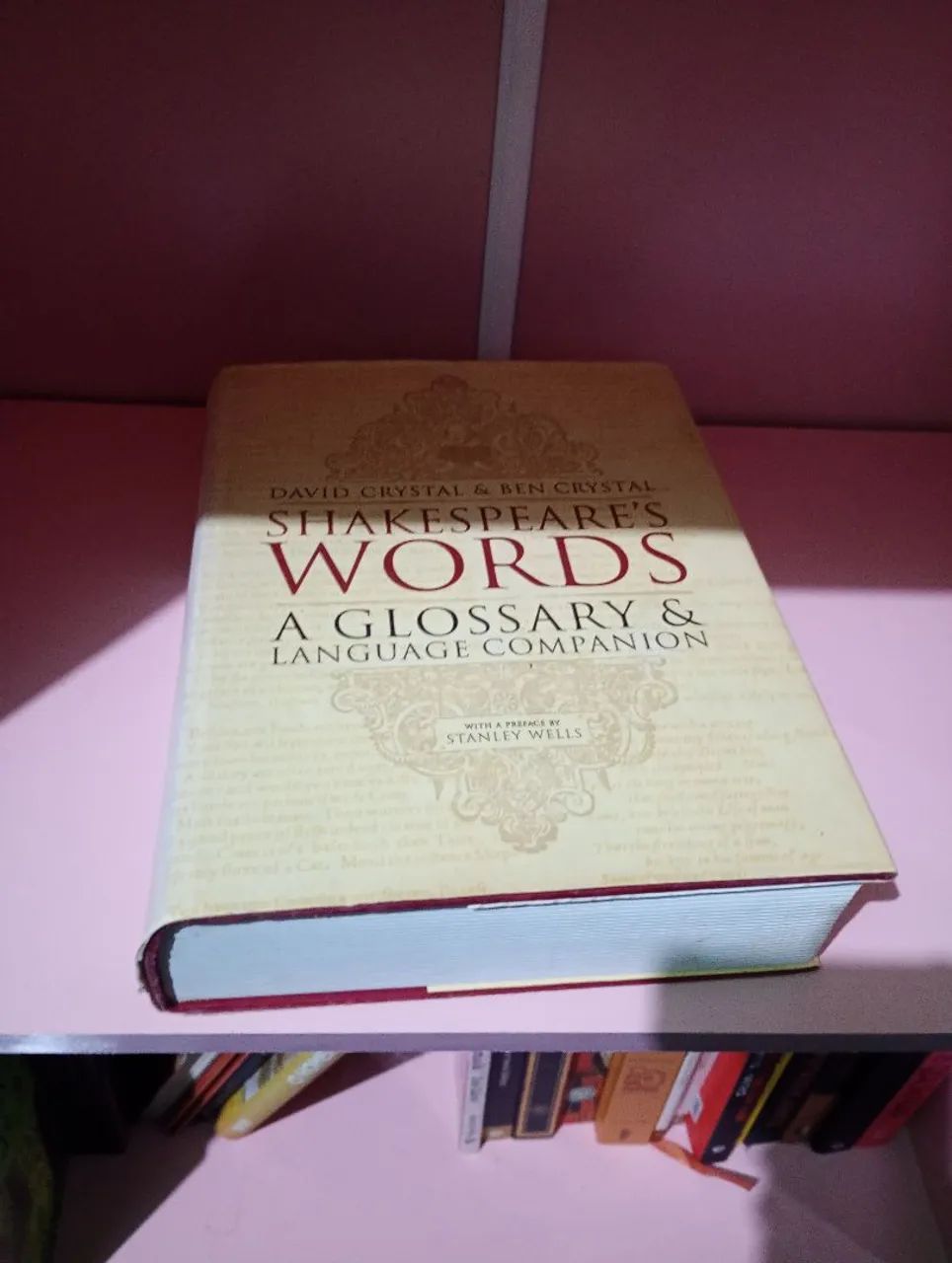 Livro Shakespeare dictionary - Foto 2