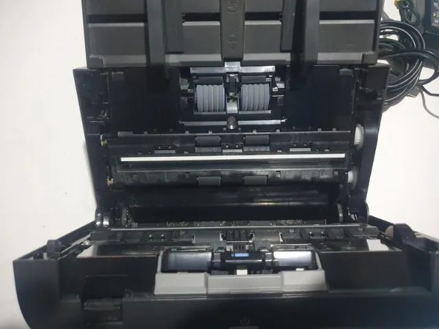 Scanner Canon imageFORMULA DR-C240Preto - Foto 4