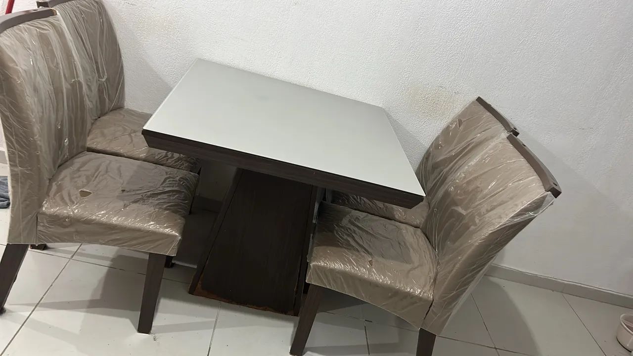 Mesa 4 cadeiras  - Foto 2