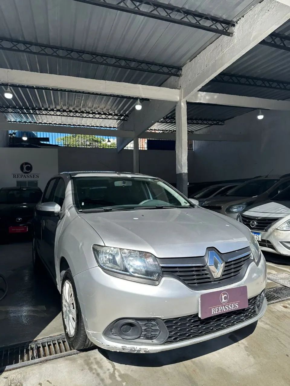 Renault Sandero 2015