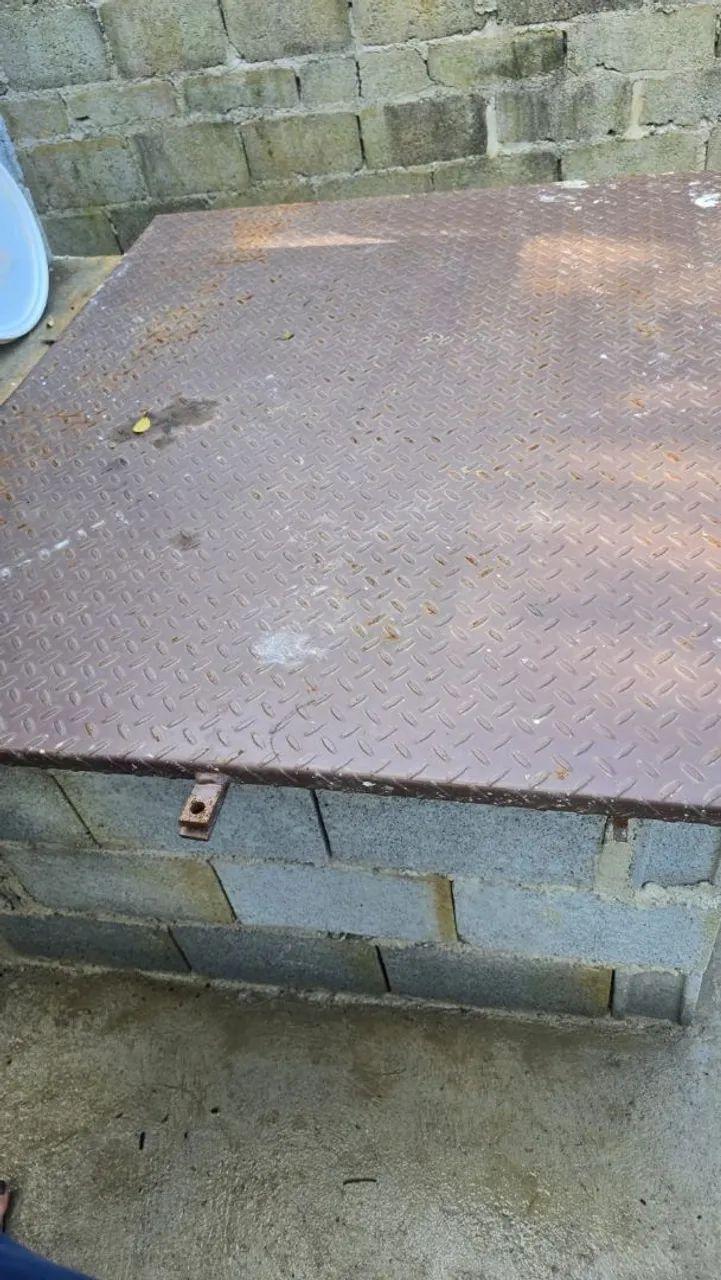 Tampa De Ferro