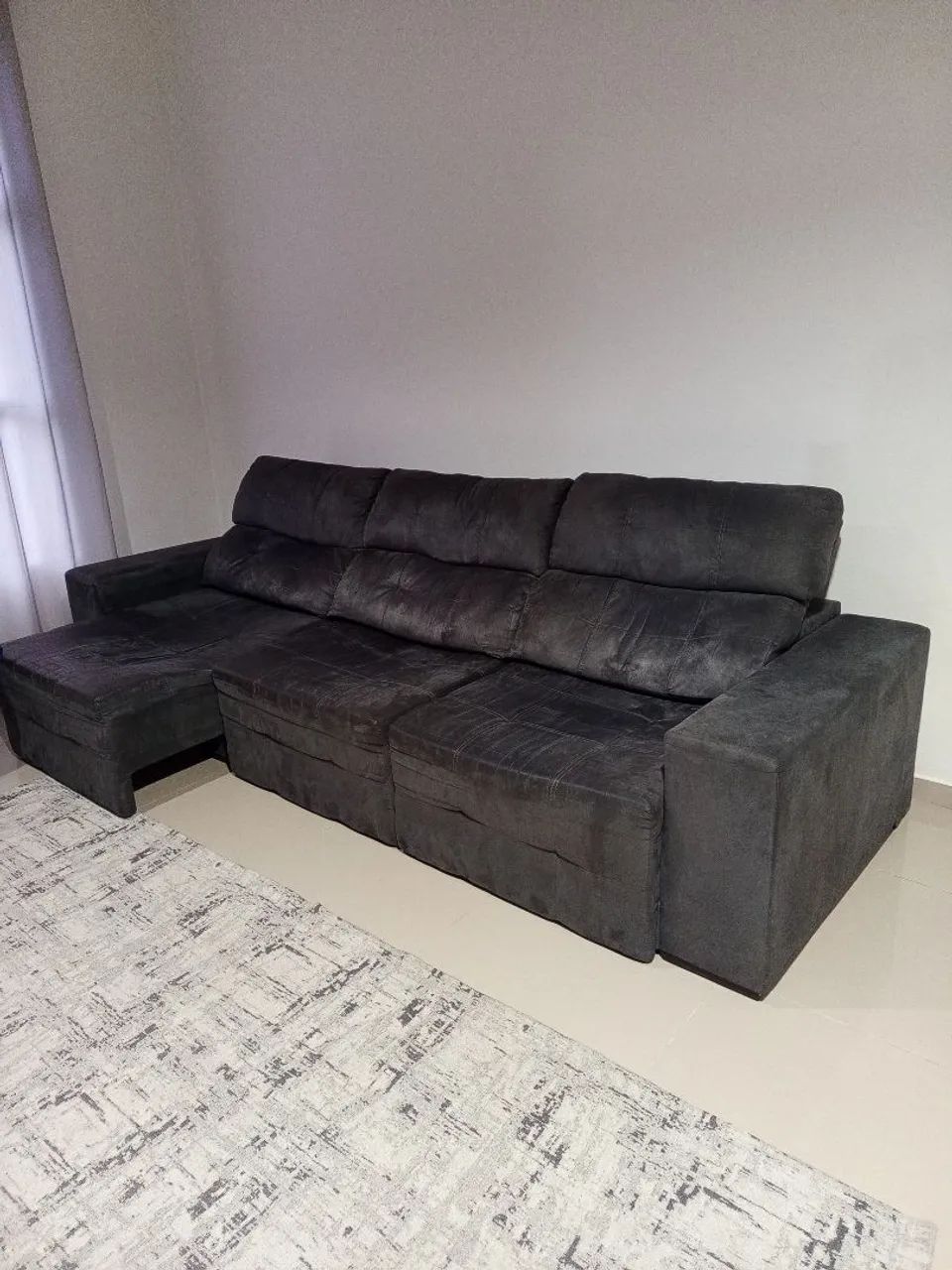 Sofá retrátil cinza chumbo 3,20 mt - Foto 5